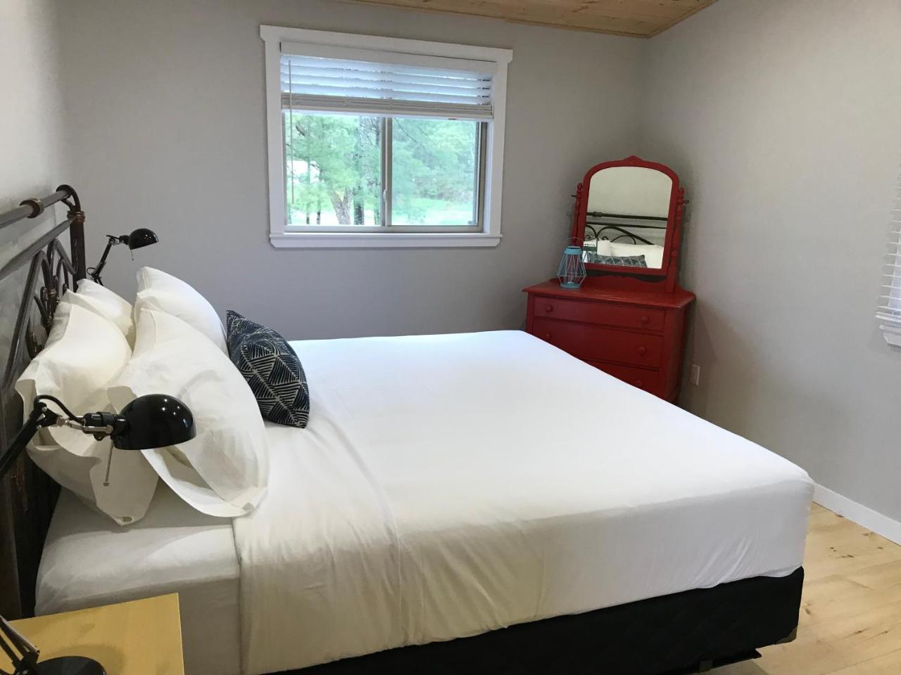 Lakair Lodge Съдбъри Екстериор снимка